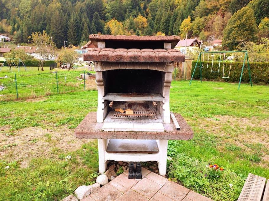 Le Vivaldi, Au Coeur Du Massif Vosgien Avec Terrain De Petanque Villa Rochesson Buitenkant foto